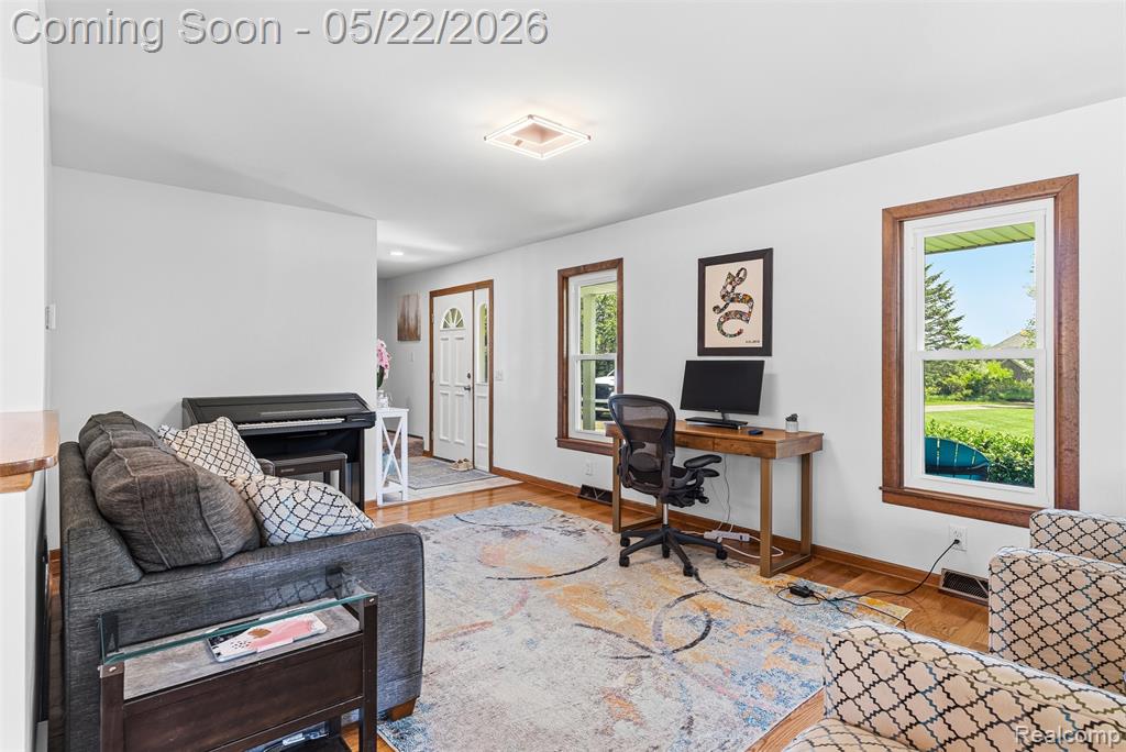 380 Lockwood Road, Ortonville, MI 48462 — Photo 12