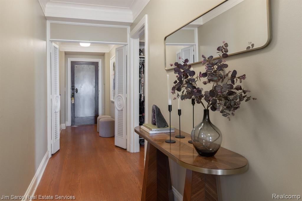 15 E KIRBY Street, 703, Detroit, MI 48202 — Photo 3