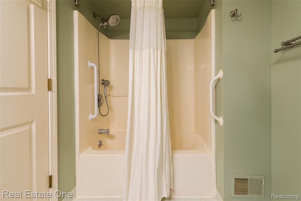 61960 Arlington, 3, South Lyon, MI 48178 — Photo 17
