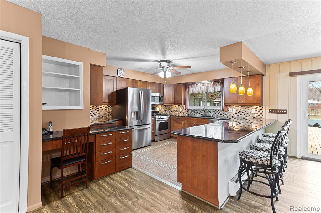 45784 Willis Road, Belleville, MI 48111 — Photo 10