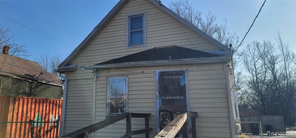 987 E PHILADELPHIA Street, Detroit, MI 48211 — Photo 5