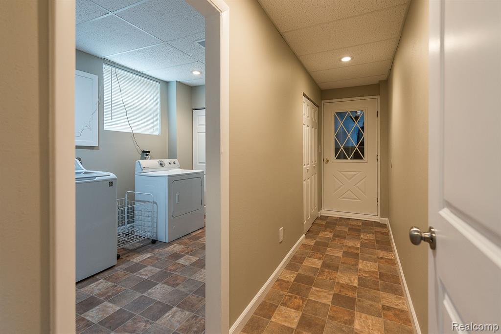 3672 W NORTH TERRITORIAL Road, Whitmore Lake, MI 48189 — Photo 35