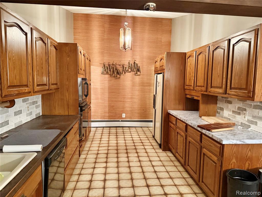 7590 Dean Road, Fenton, MI 48430 — Photo 13