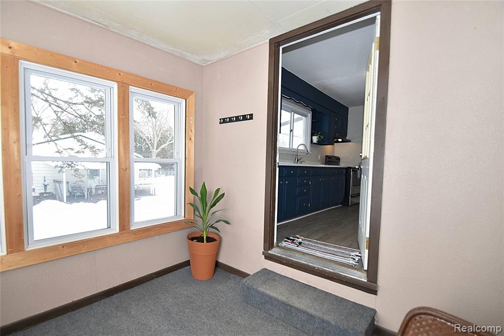 227 N Walnut Street, Vernon, MI 48476 — Photo 4