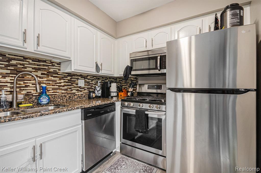 1751 WICKHAM Street, Royal Oak, MI 48073 — Photo 5