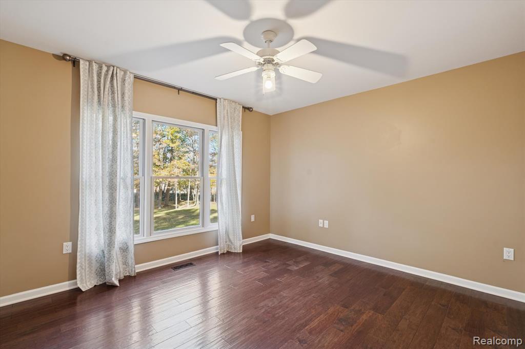 5203 N Bancroft, Bancroft, MI 48429 — Photo 35