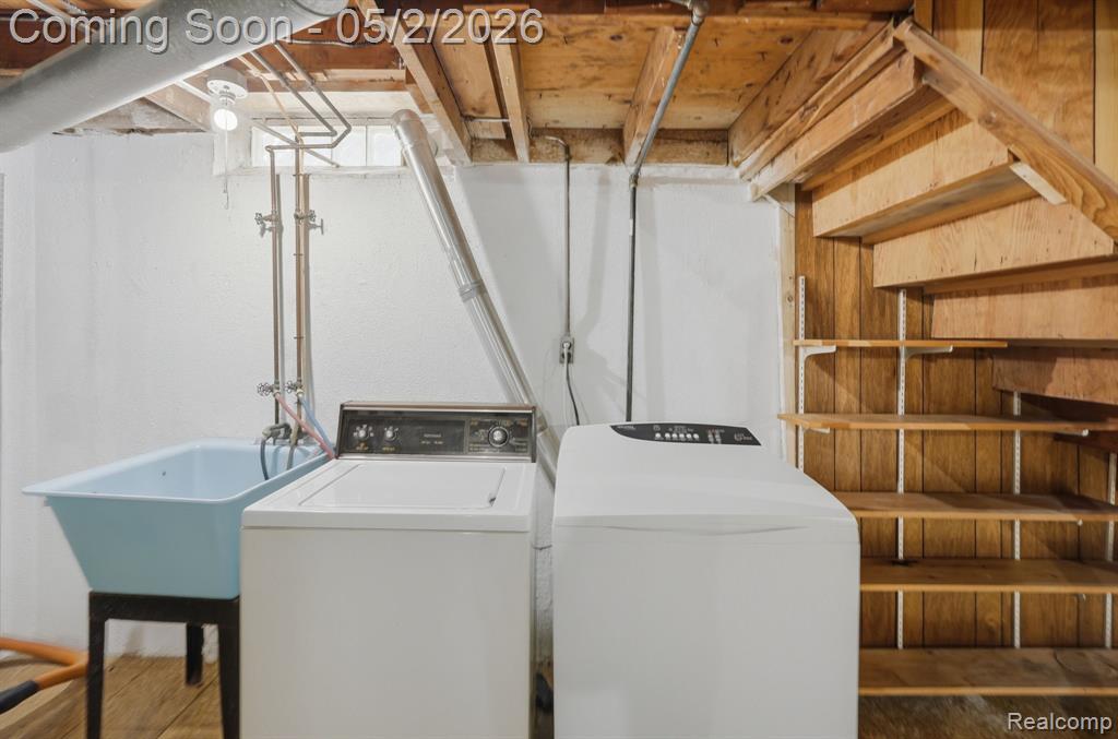 19704 Parkside Street, Saint Clair Shores, MI 48080 — Photo 24