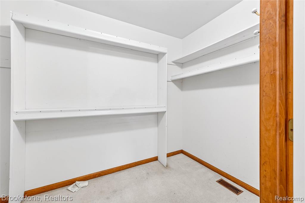 42645 Riggs Road, Van Buren, MI 48111 — Photo 27