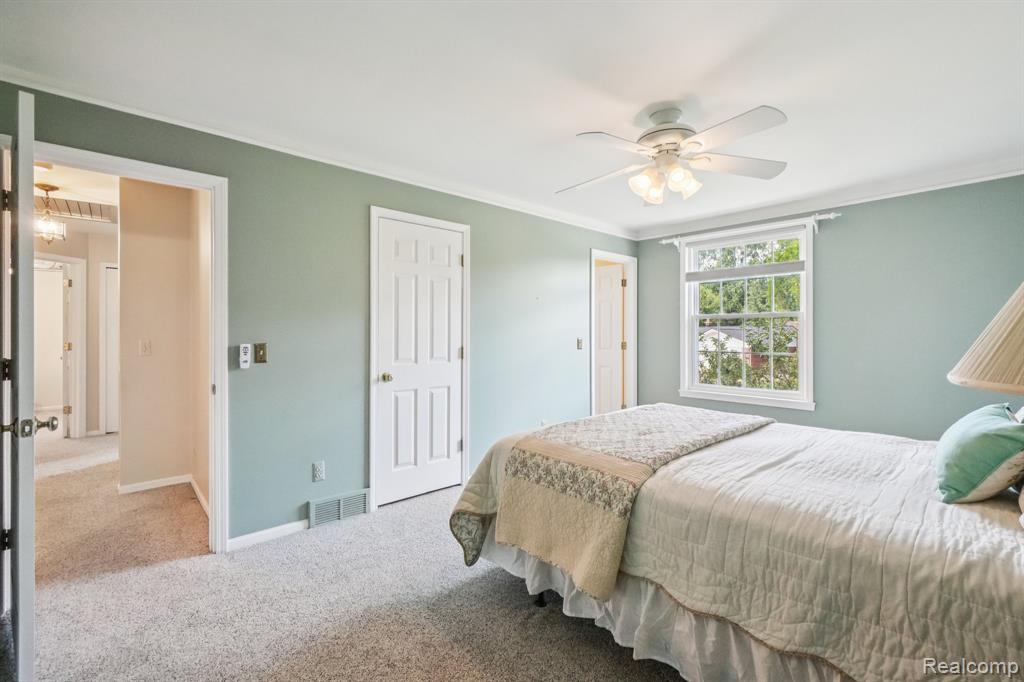 5372 Fieldcrest Drive, Shelby Twp, MI 48316 — Photo 19