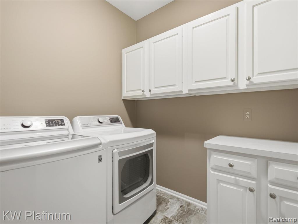 1842 Edison Shores Place, Port Huron, MI 48060 — Photo 35
