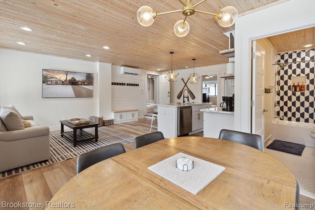 6245 W HIGGINS LAKE Drive, Roscommon, MI 48653 — Photo 49