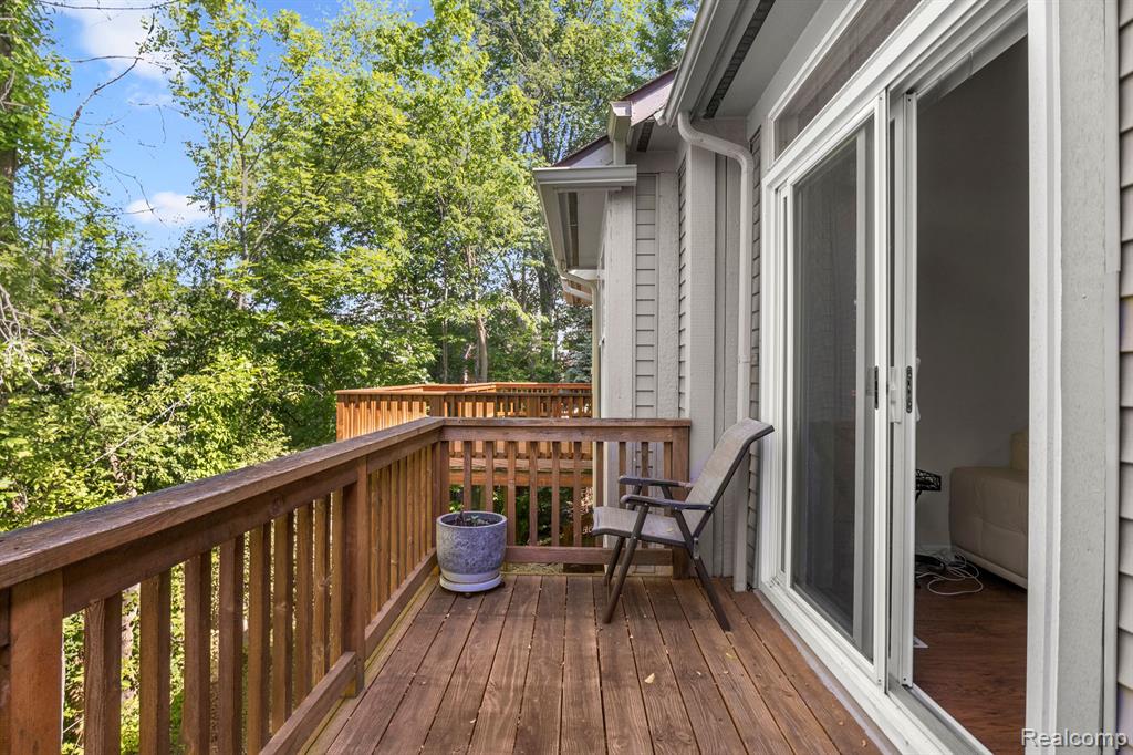 30997 CENTENNIAL Drive, Novi, MI 48377 — Photo 31