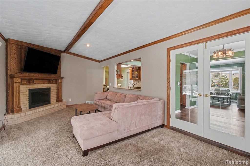 5597 Leafwood Drive, Commerce Twp, MI 48382 — Photo 13
