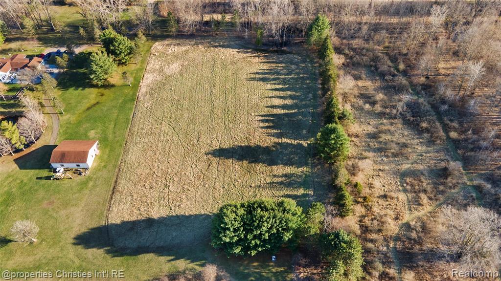 E Hunters creek Rd, Metamora, MI 48455 — Photo 5