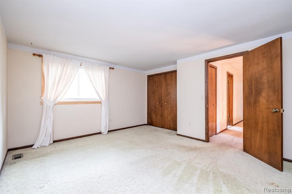 8911 W Gates Street, Bruce, MI 48065 — Photo 37