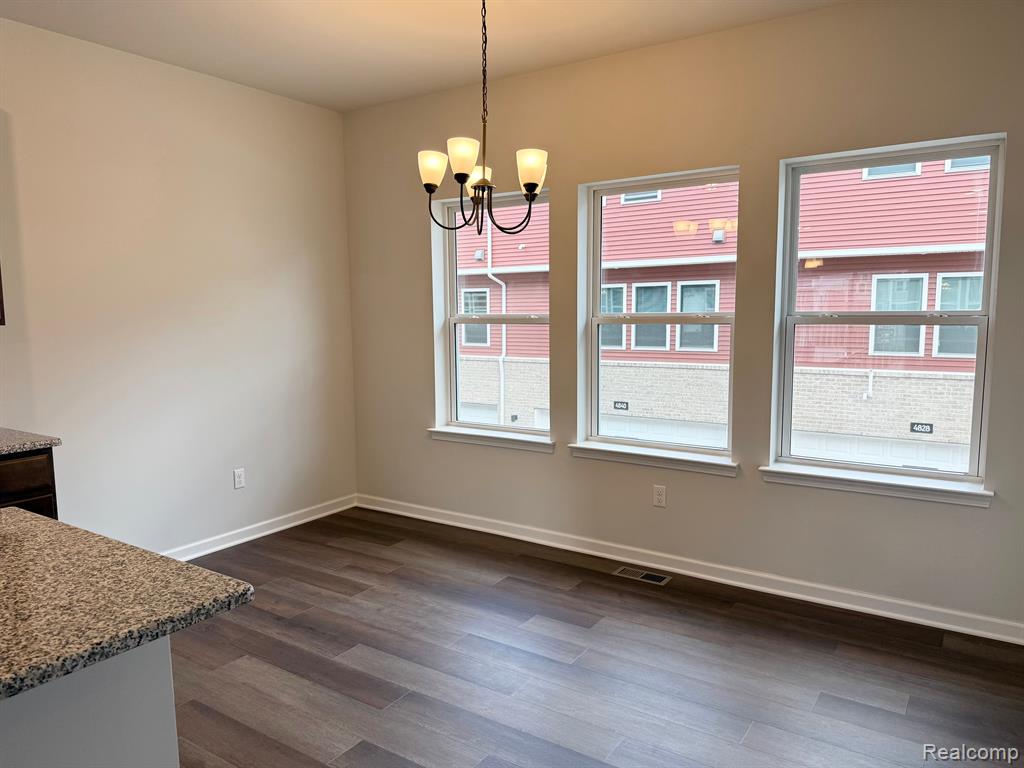 4825 Ludlow Lane, Troy, MI 48085 — Photo 11