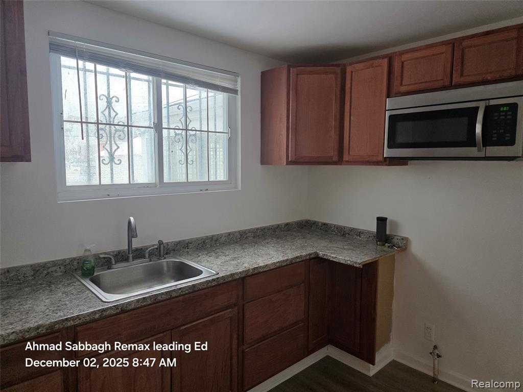 8029 Hartwell Street, Detroit, MI 48228 — Photo 14