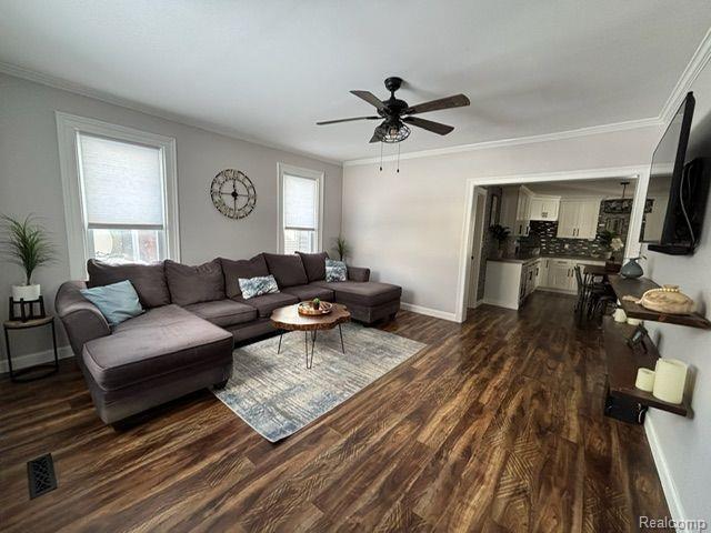 412 E ELLEN Street, Fenton, MI 48430 — Photo 19