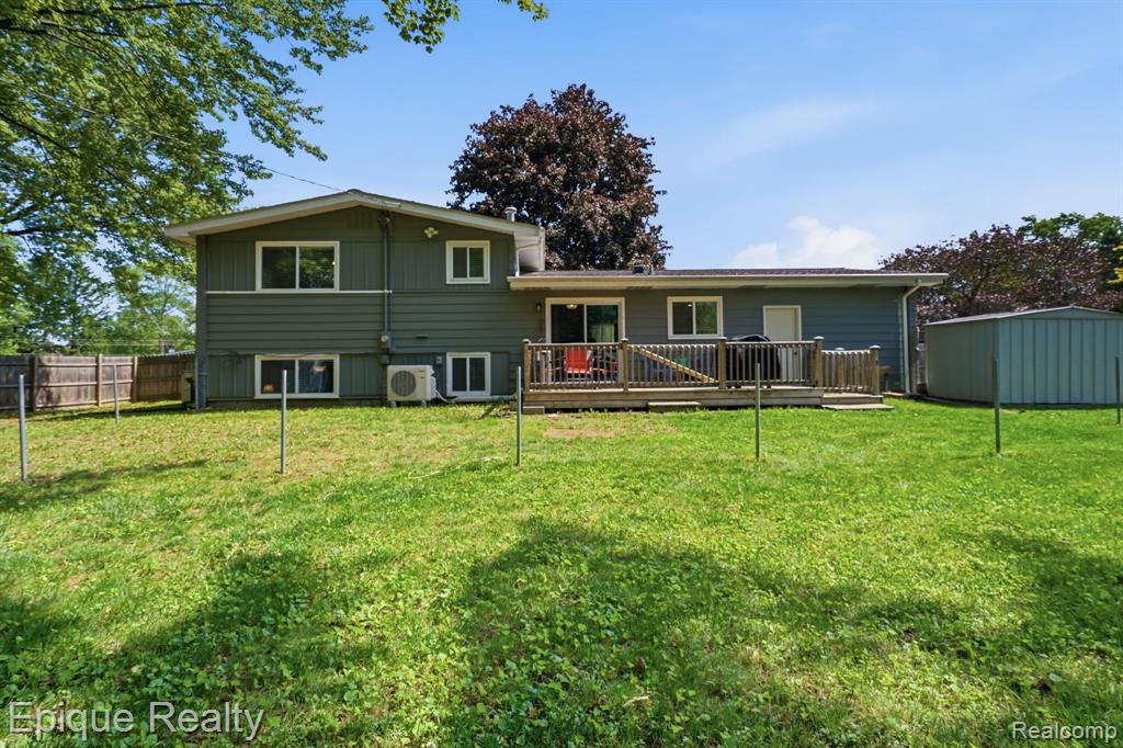 5370 Oaktree Court, Flint, MI 48532 — Photo 25