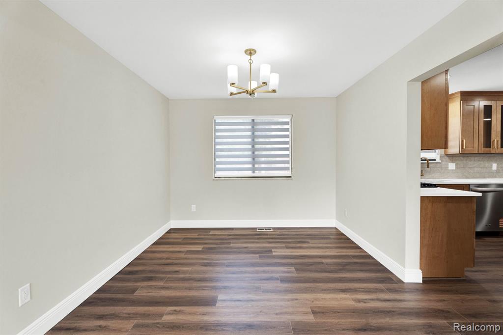 40206 Ashland Drive, Sterling Heights, MI 48313 — Photo 12