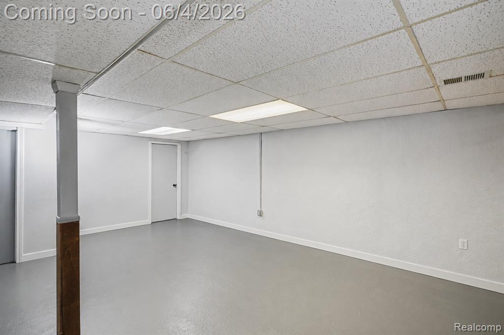 4393 E Cook Road, Grand Blanc, MI 48439 — Photo 24