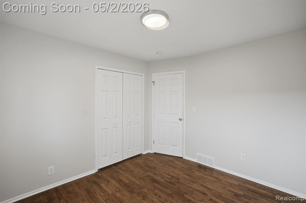 19704 Parkside Street, Saint Clair Shores, MI 48080 — Photo 21