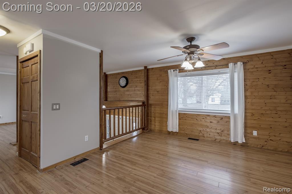 7691 Bridge Road, Waterford, MI 48329 — Photo 13