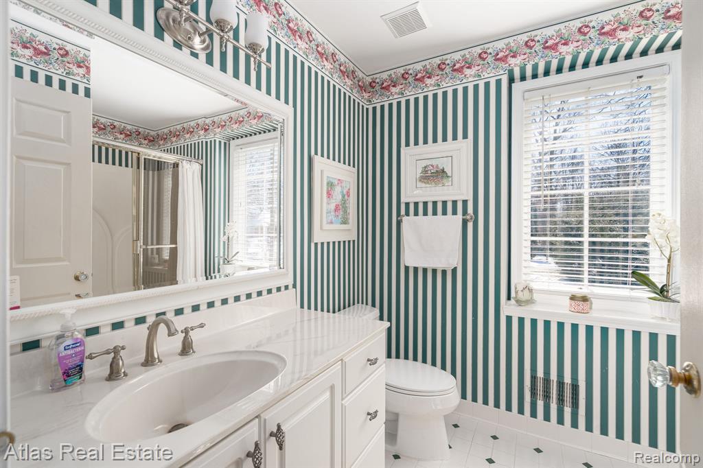 10235 Park Drive, Goodrich Vlg, MI — Photo 26