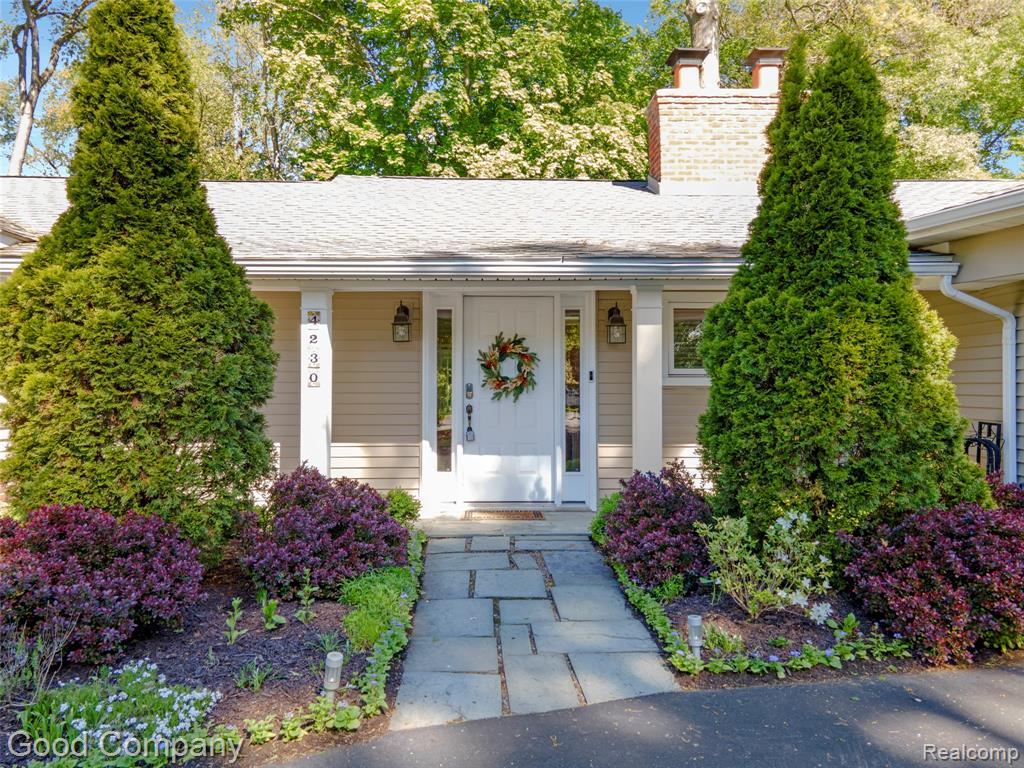 4230 Orchard Way, Bloomfield Hills, MI 48301 — Photo 2