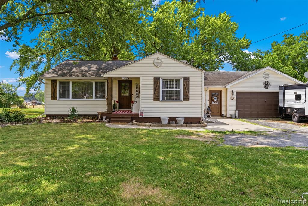 8403 Miller Road, Swartz Creek, MI 48473 — Photo 3