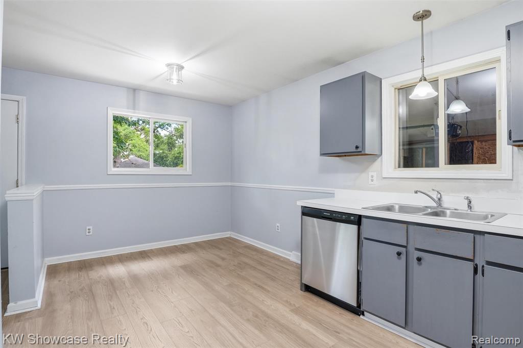 801 Farnsworth Road, White Lake, MI — Photo 15