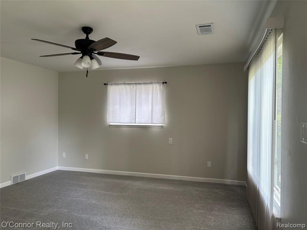 27637 Barrington Street, Madison Heights, MI 48071 — Photo 3