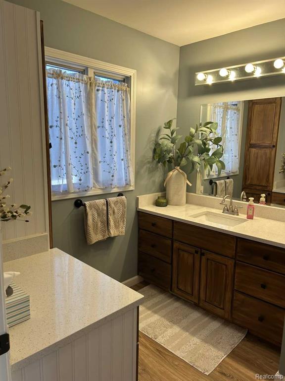 3274 Lakeview Drive, Highland, MI 48356 — Photo 21