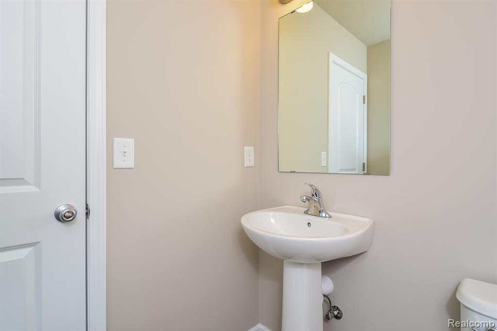 7377 River Rock Drive, Davison, MI 48423 — Photo 13