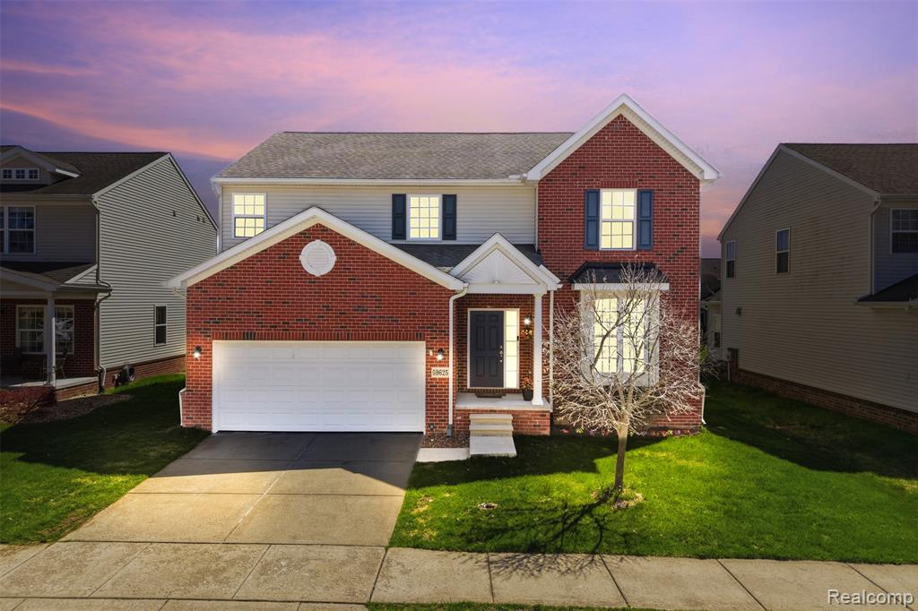59625 Twin Pines Drive, New Hudson, MI 48165