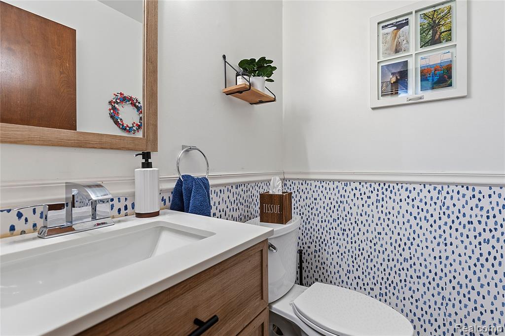 26525 Mapleridge Drive, New Baltimore, MI — Photo 15