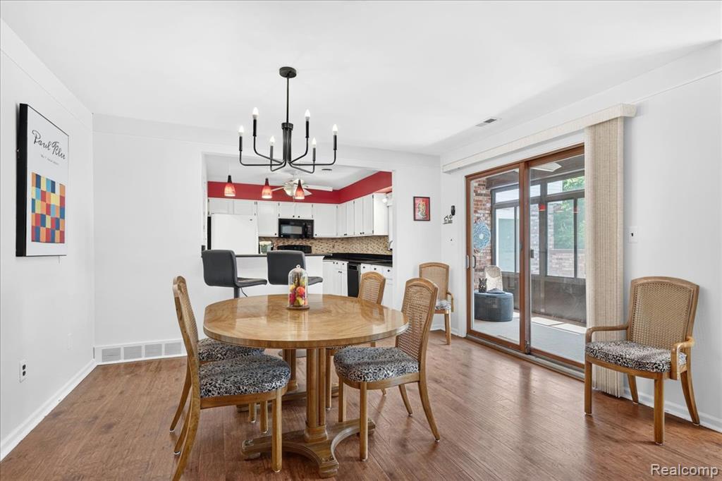 8421 Mathias, 11, Grosse Ile, MI 48138 — Photo 7