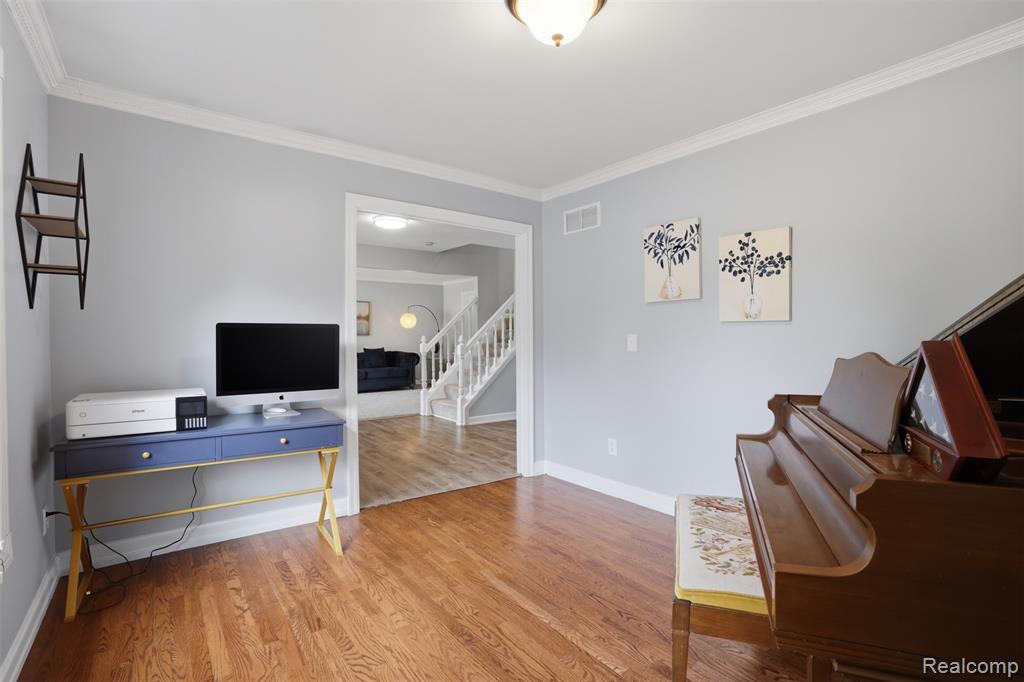 8876 Wintercove Drive, Commerce Twp, MI 48382 — Photo 19
