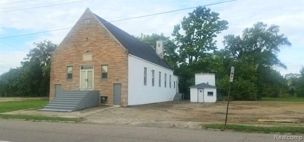 4401 SELBY Street, Flint, MI 48505 — front exterior