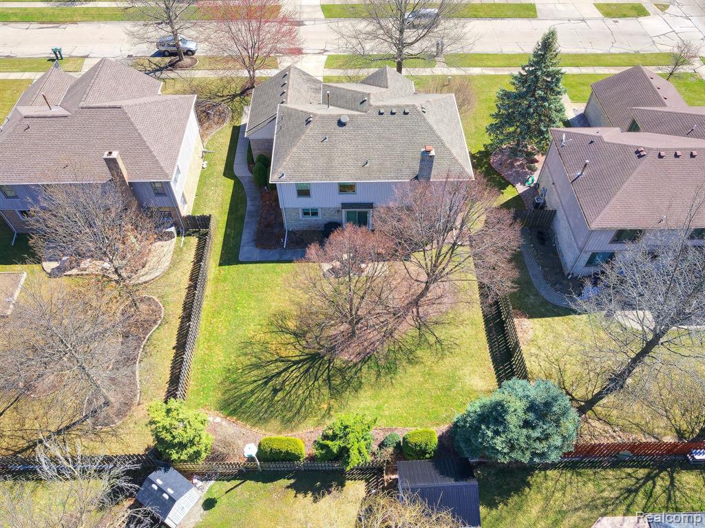 48089 Sonny Drive, Macomb, MI 48044 — Photo 34
