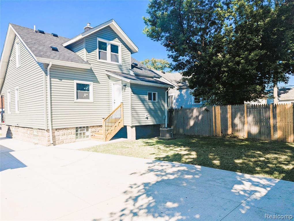 8244 Hupp Avenue, Warren, MI 48089 — Photo 25