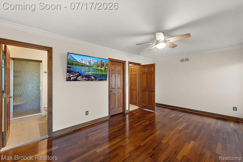43909 Welland Drive, Clinton Twp, MI 48038 — Photo 16