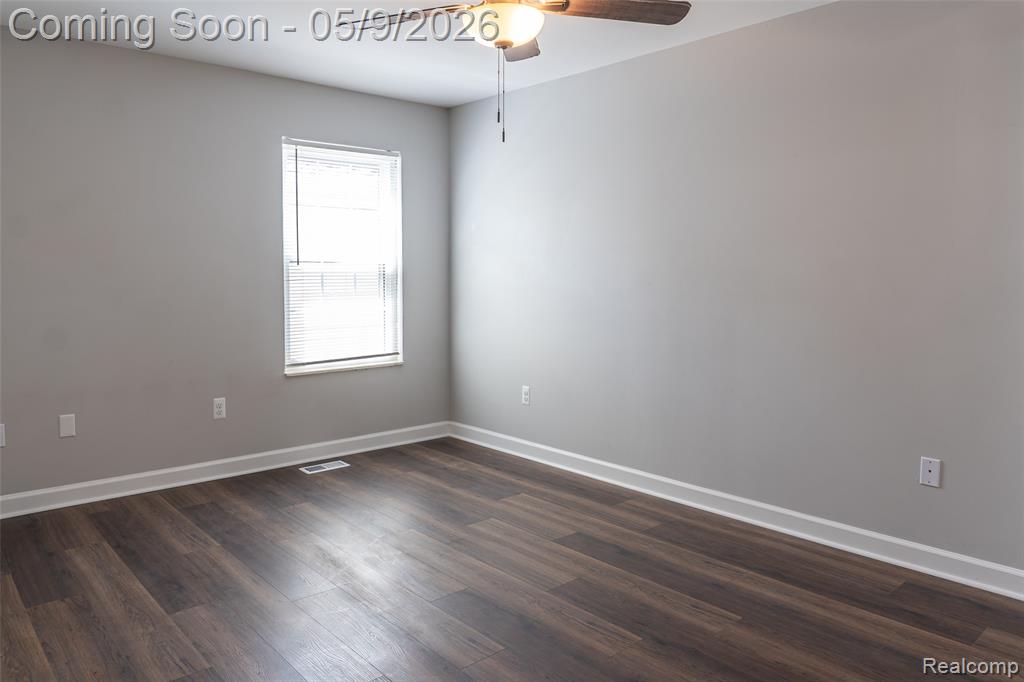 5018 Harbor Oak Drive, Waterford, MI 48329 — Photo 21