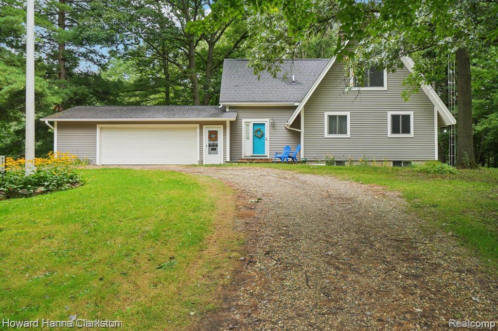 4067 Slattery Road, North Branch, MI 48461 — front exterior