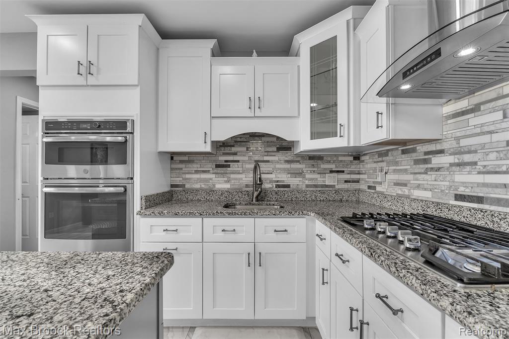 41893 Mary Kay Drive, Clinton Twp, MI 48038 — Photo 33
