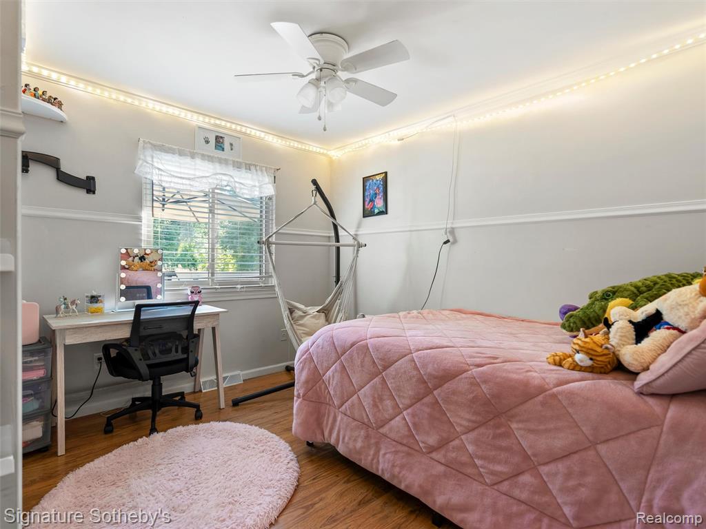 59415 Grand River Avenue, New Hudson, MI 48165 — Photo 13