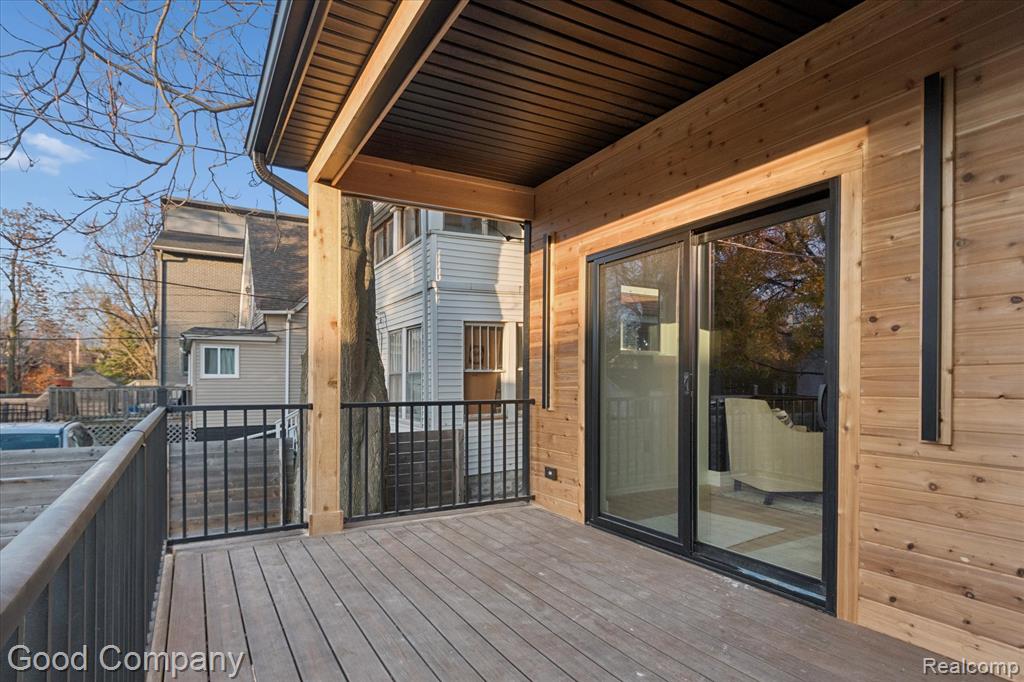 125 N Washington Ave Avenue, Royal Oak, MI, 48067