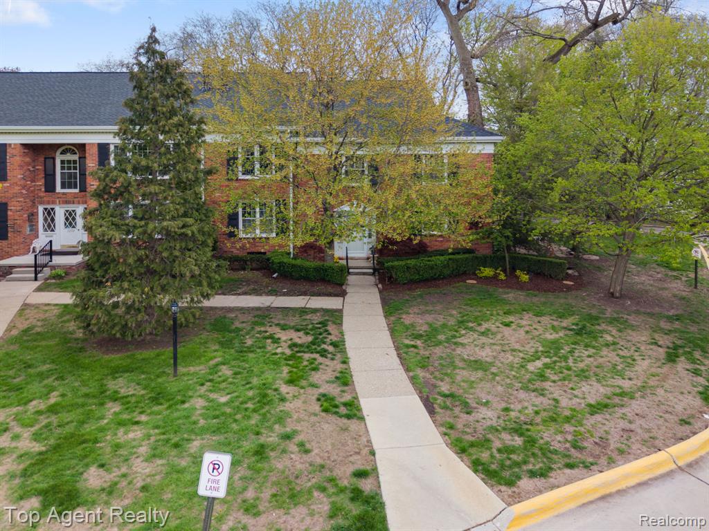 1200 Trailwood Path, Bloomfield Hills, MI 48301 — Photo 43