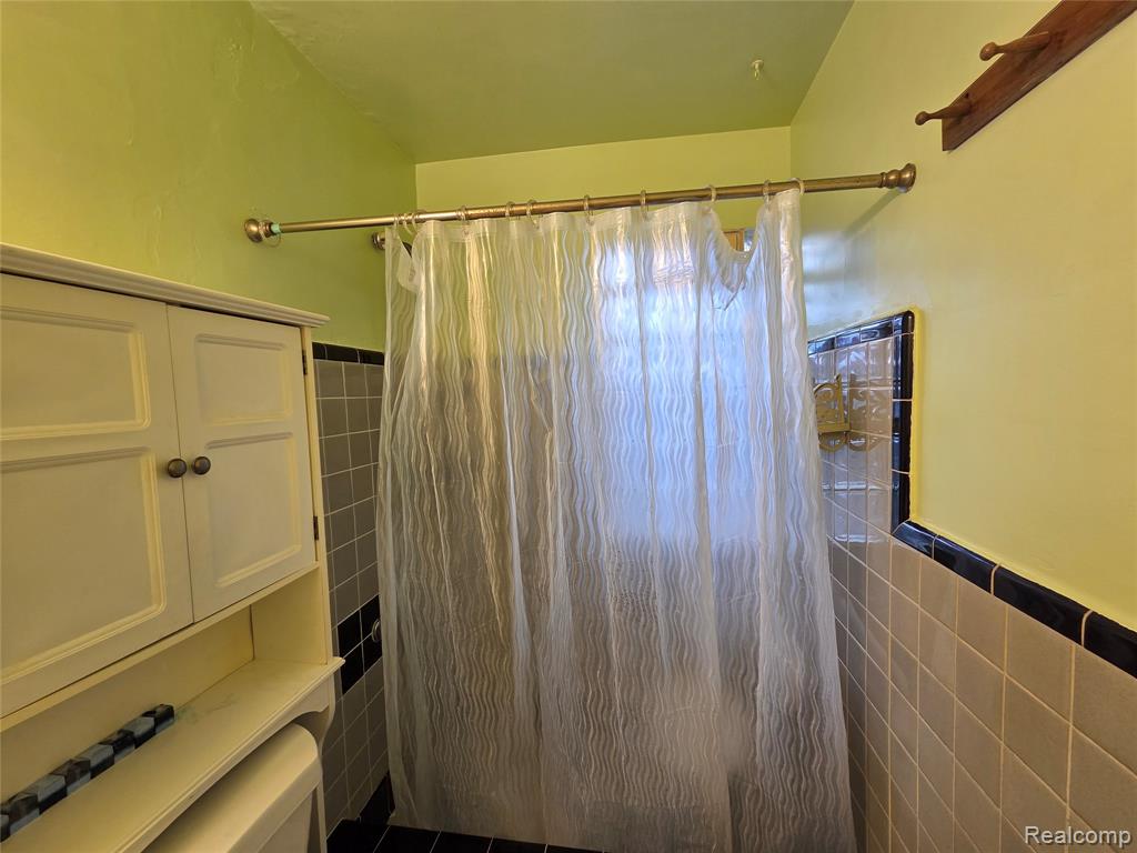 20409 Yonka Street, Detroit, MI 48234 — Photo 15