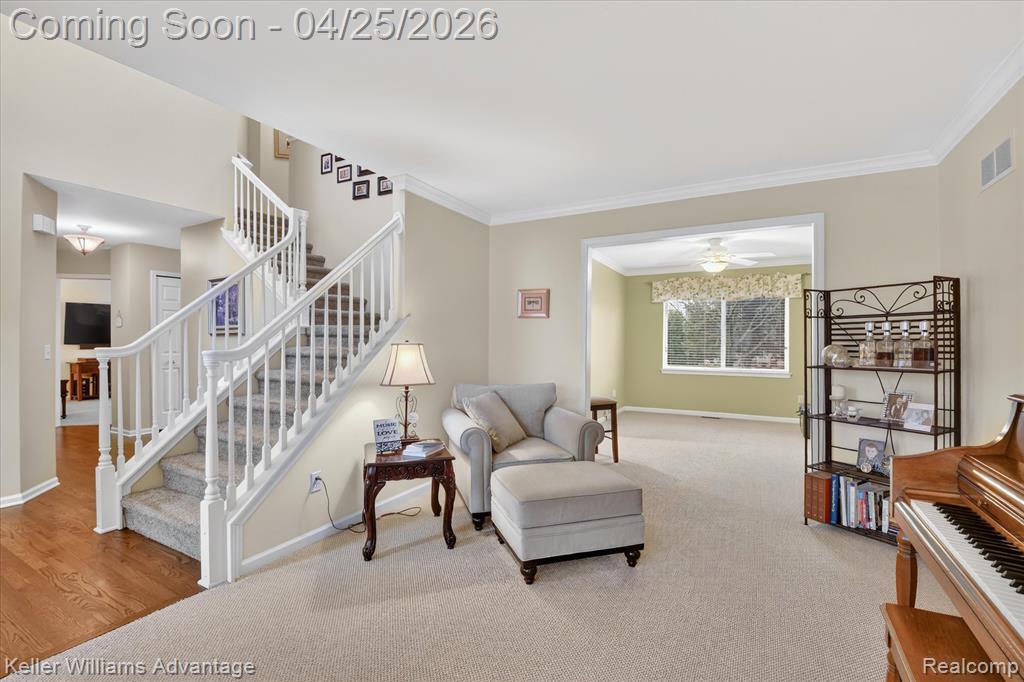 721 Remington Court, Commerce Twp, MI 48382 — Photo 8